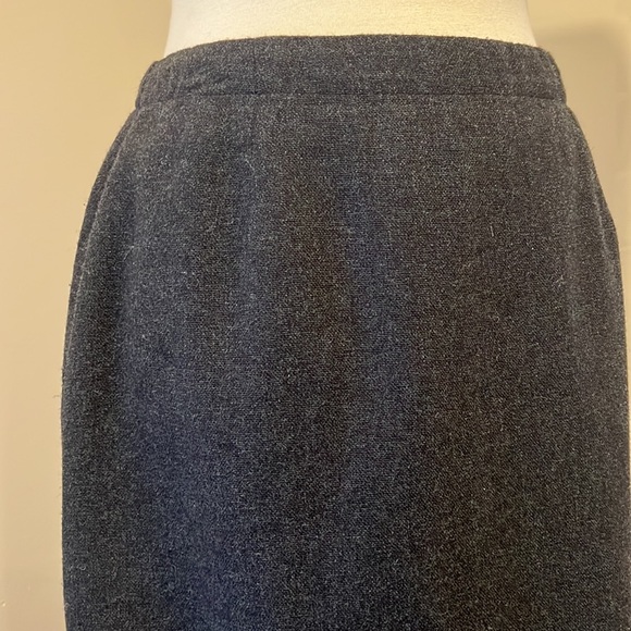 Vintage woven wool skirt made in USA by MICHELE - Picture 4 of 12